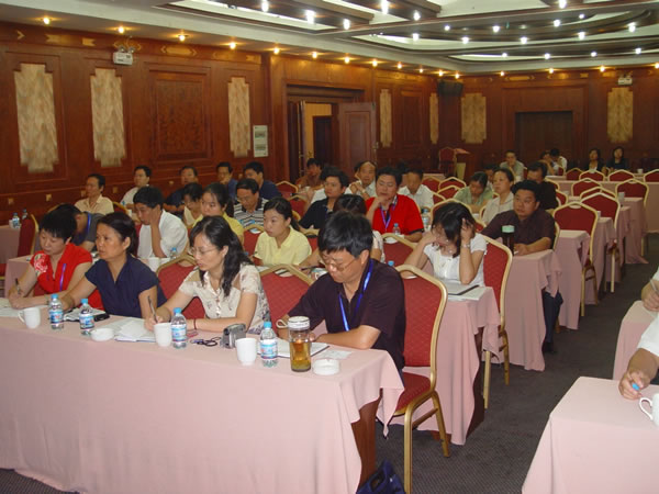 与会代表